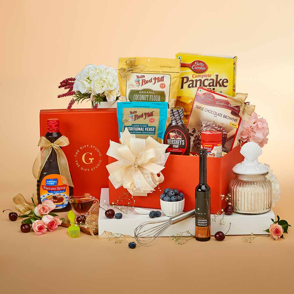 Buy The Baker'S Dozen Gift Hamper Online at Best Price in India