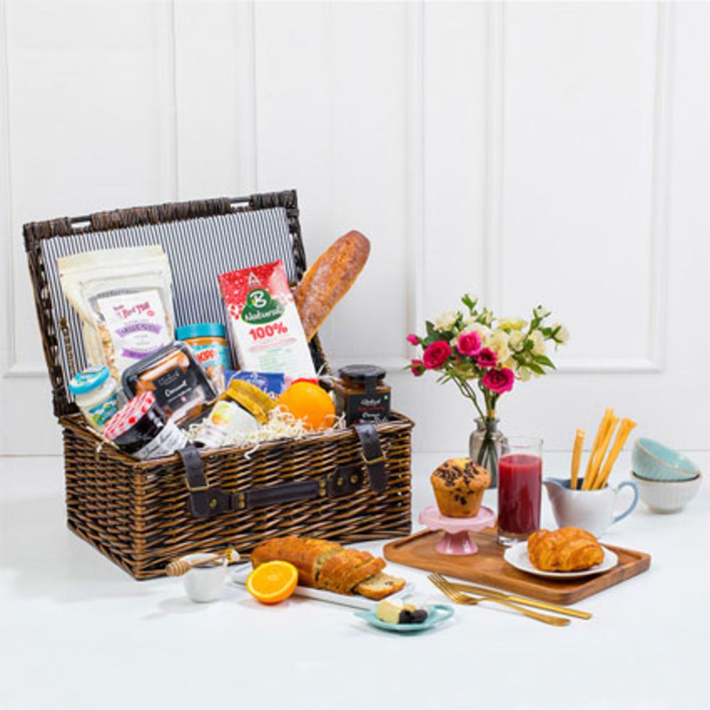 A Breakfast Basket Gift Hamper naturesbasket.co.in