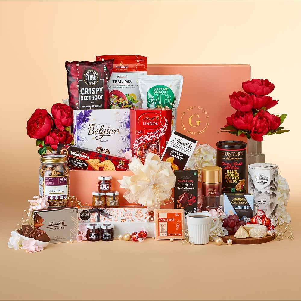 Buy The Paresh Maity Hamper Online at Natures Basket