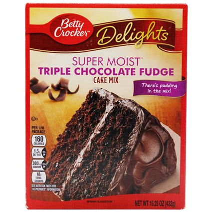 Betty Crocker Chocolate Fudge Cake Mix 432G Carton