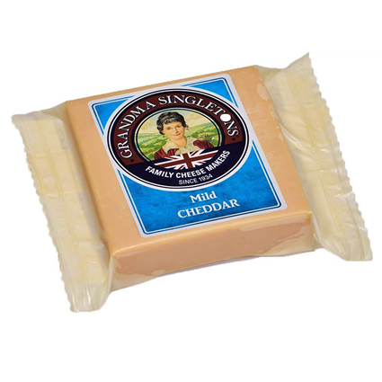 Grandma Singleton Mild Cheddar, Coloured Cheddar Cheese Pouch, 200G Pouch