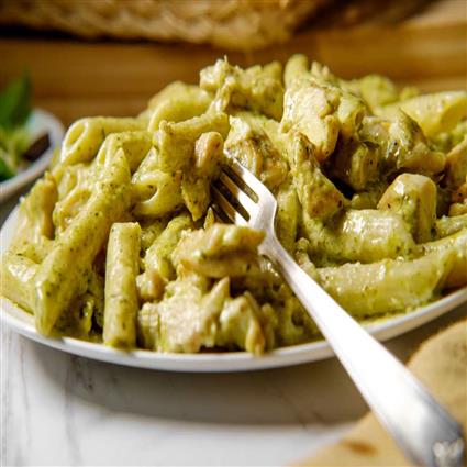 Nb Spaghetti Chicken  Pesto Genovese