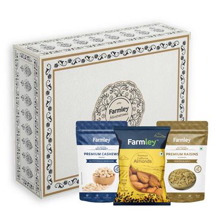 Farmley Moments Gift Pack 700G