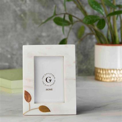 Timeless White Marble Photo Frame