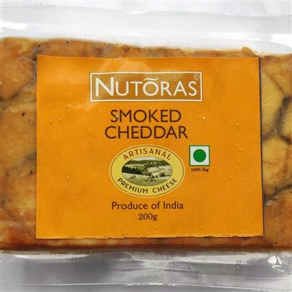 NUTORAS CHEESE SMOKED CHEDDAR 200GM